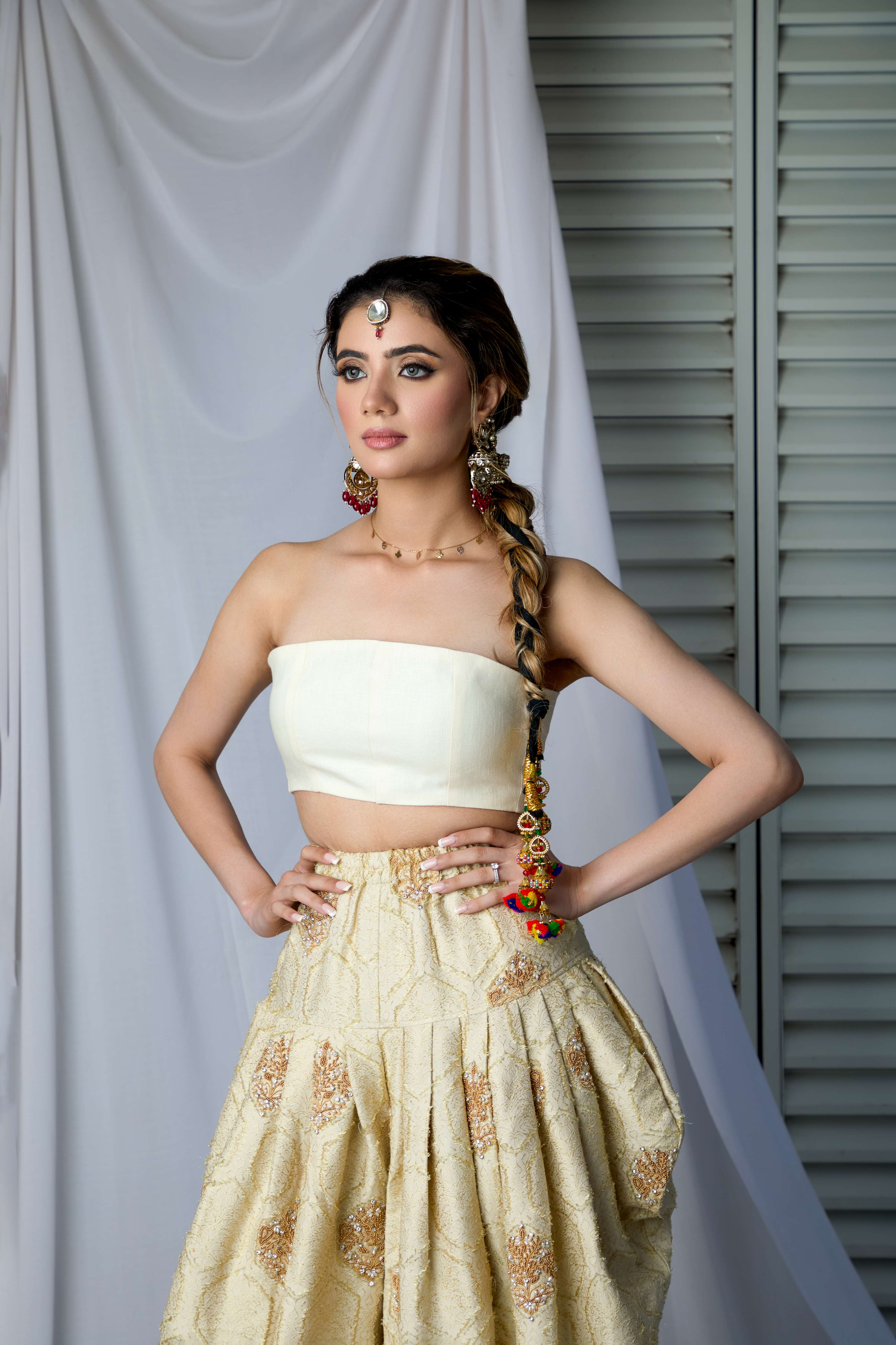 Ivory Zardozi Majesty